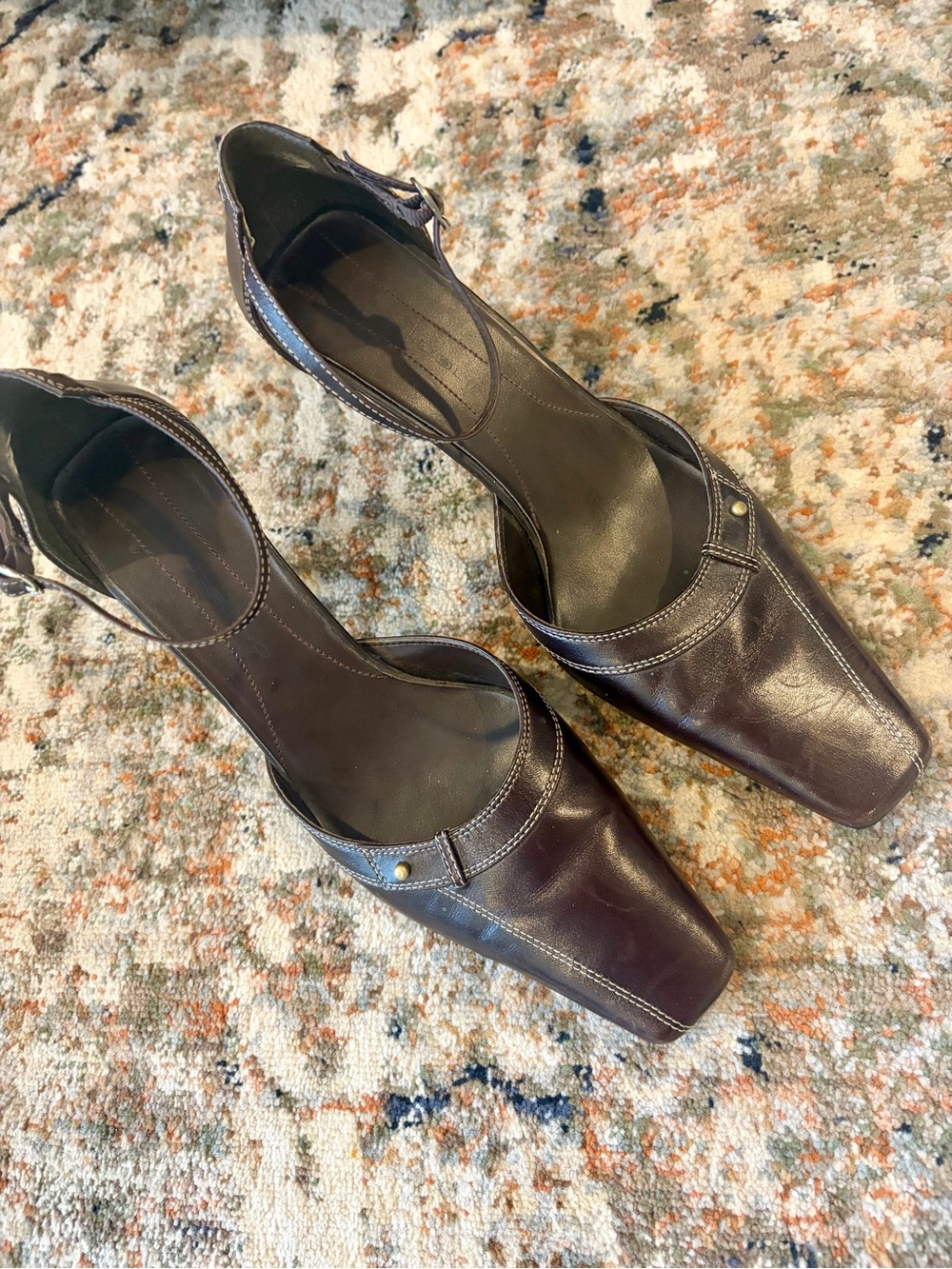 Bandolino Chocolate Brown Leather Ankle Strap Heels – Size 7.5 – 3” Heel